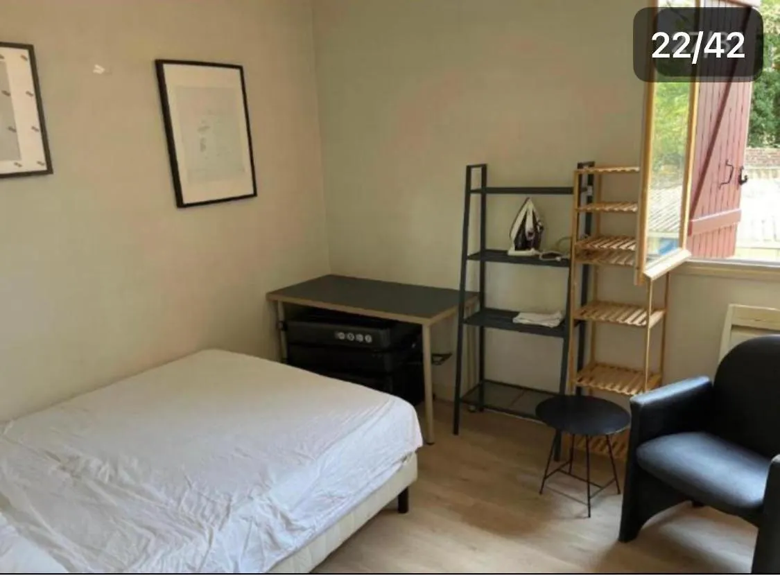 Luxueux Pavillon Grande Suites Familiales 4 Pax Avec Grand Jardin Et Balcon Bagneux  Guest house Bagneux (Hauts-de-Seine)